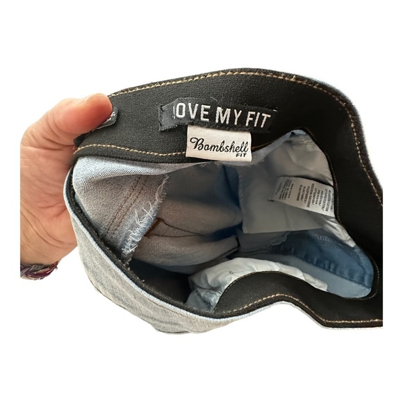 One 5 One Bombshell Fit Pull On Jeans - Picture 7 of 8